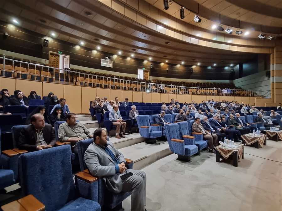 نخبگان نگاه عمیق تری به جهادتبیین داشته باشند